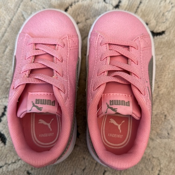 Size Toddler 5c Puma Sneakers - Picture 5 of 6